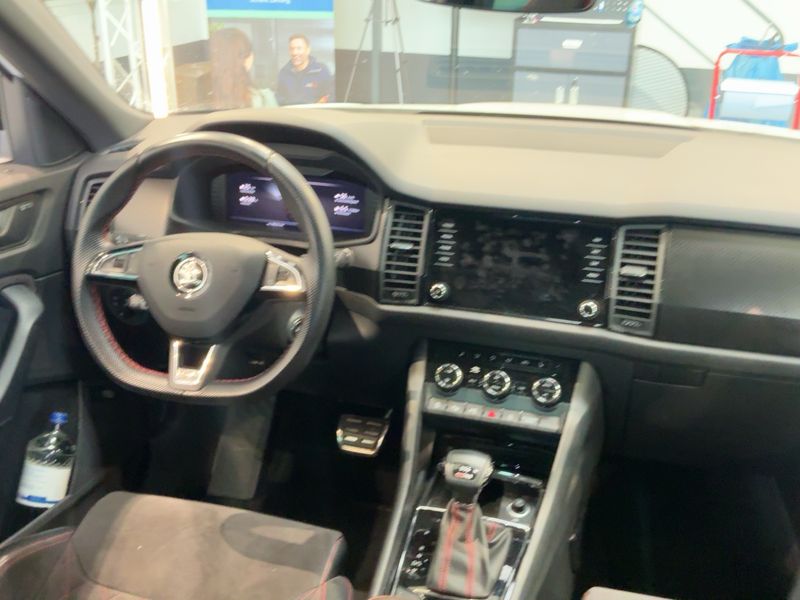Skoda Kodiaq 2.0 BiTDI RS 4x4 — zdjęcie 12