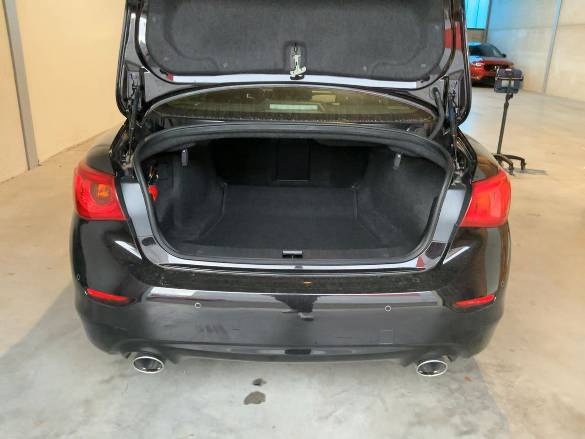 Infiniti Q50 2015 — photo 16
