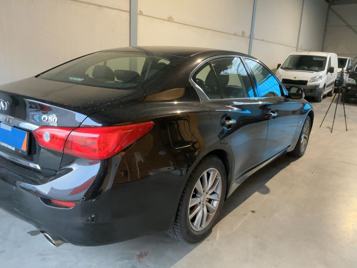 Infiniti Q50 2015 — photo 9