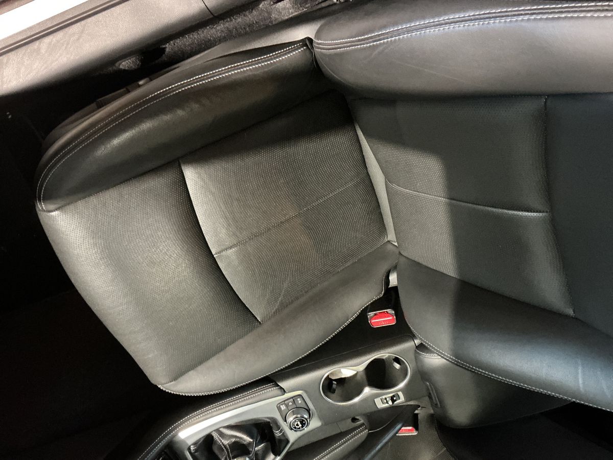 Infiniti Q50 2015 — photo 30