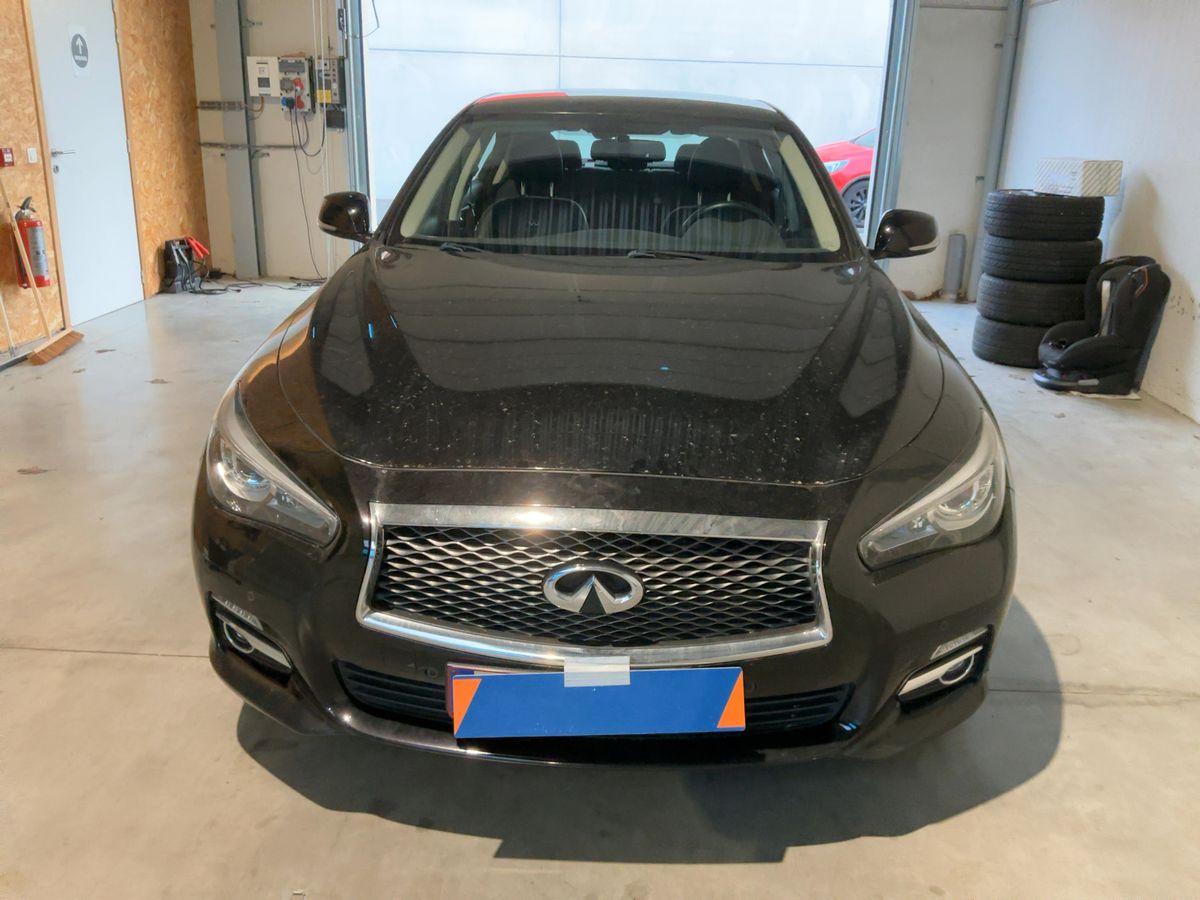 Infiniti Q50 2015 — photo 15