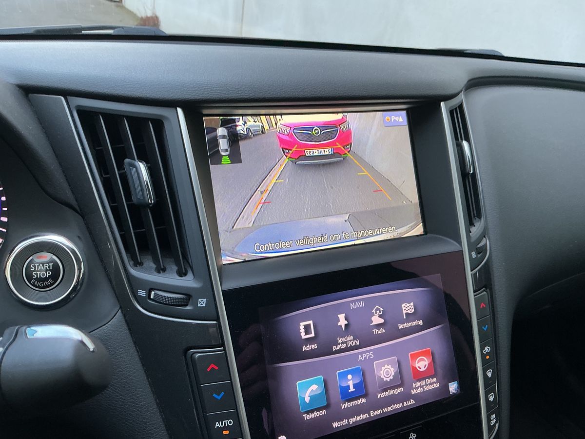 Infiniti Q50 2015 — photo 25