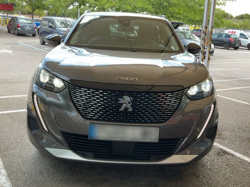 Peugeot 2008 1.2 PureTech Allure Pack — zdjęcie 9