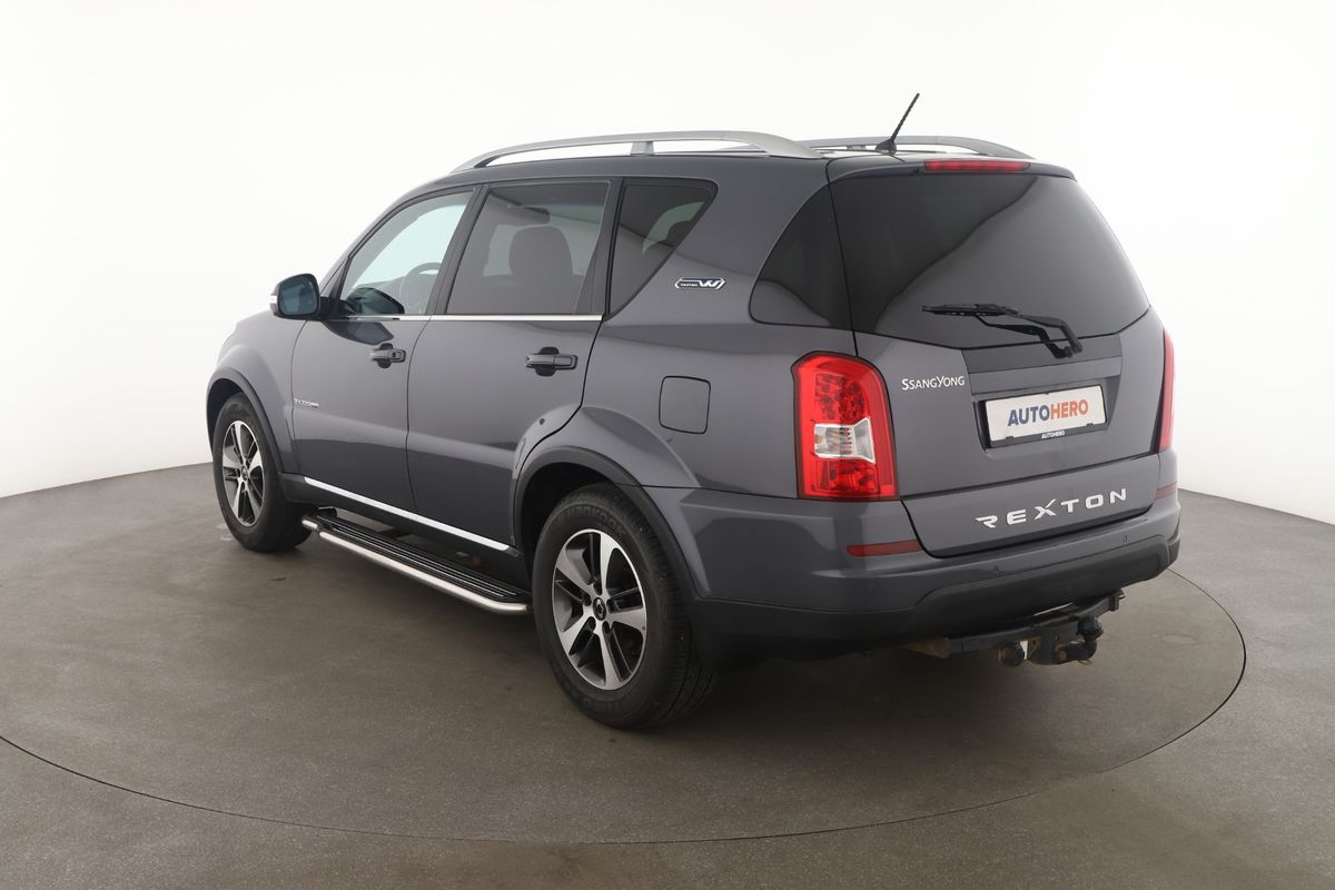 Ssangyong Rexton 2017 — photo 7