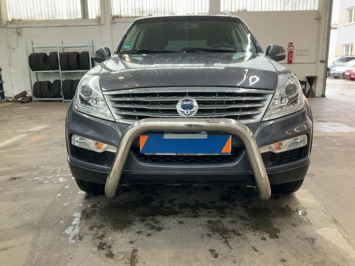 Ssangyong Rexton 2017 — photo 81
