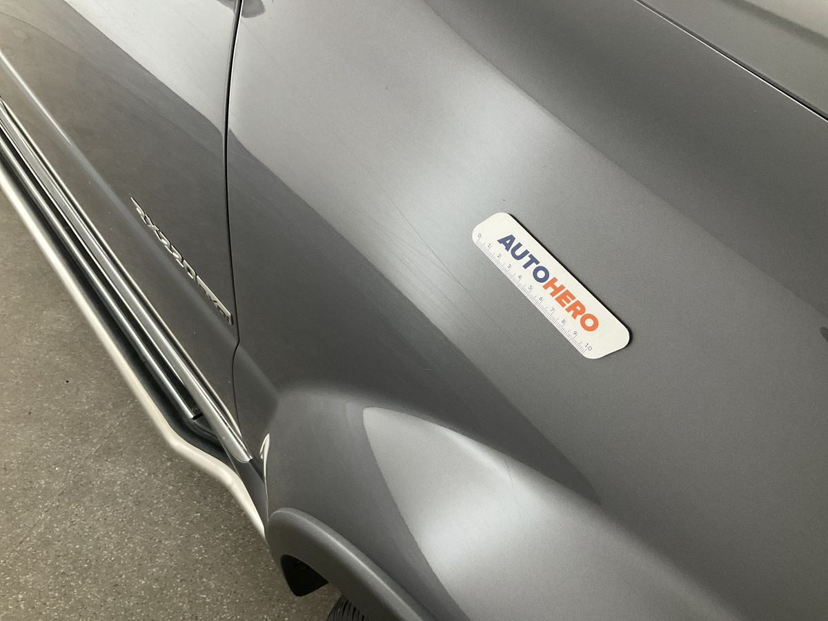 Ssangyong Rexton 2017 — photo 39