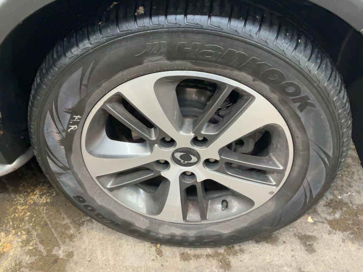 Ssangyong Rexton 2017 — photo 12