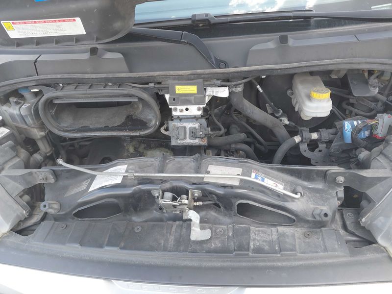 Peugeot Boxer 2.2 Blue-HDi 330 L1H1 Pro Stop&Start — zdjęcie 8