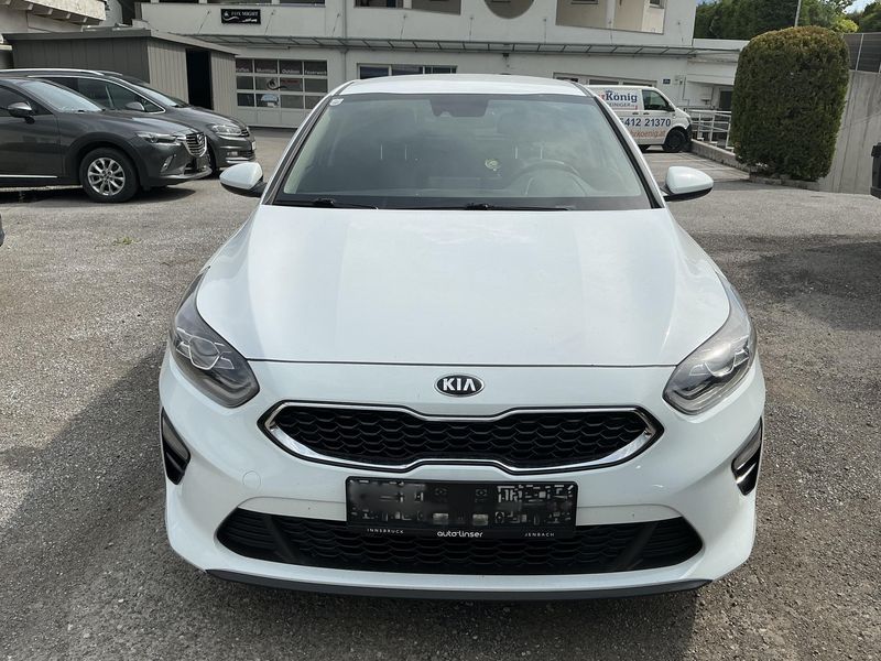Kia cee'd 1.6 CRDi Edition 7 2018 – снимка 14