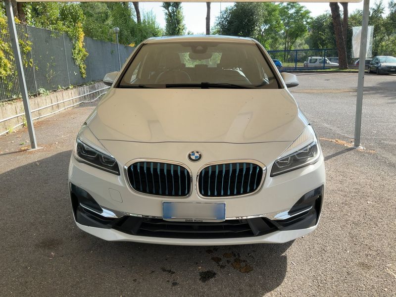BMW 2er 225xe Active Tourer Luxury Line 2019 – снимка 14