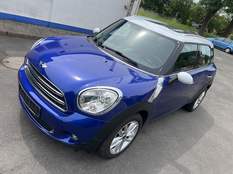 MINI Countryman Cooper D — zdjęcie 16