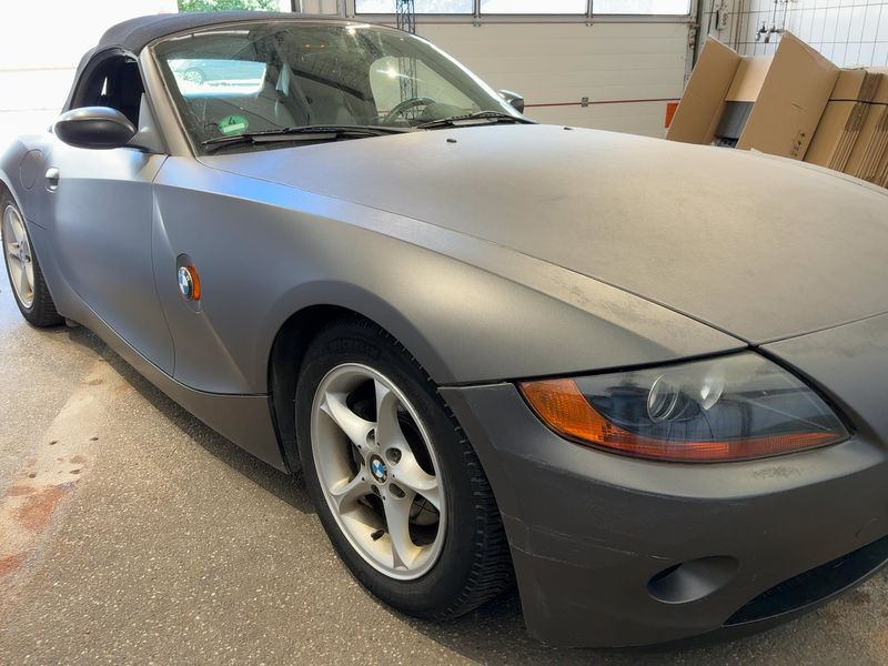 BMW Z4 2.2i — zdjęcie 8