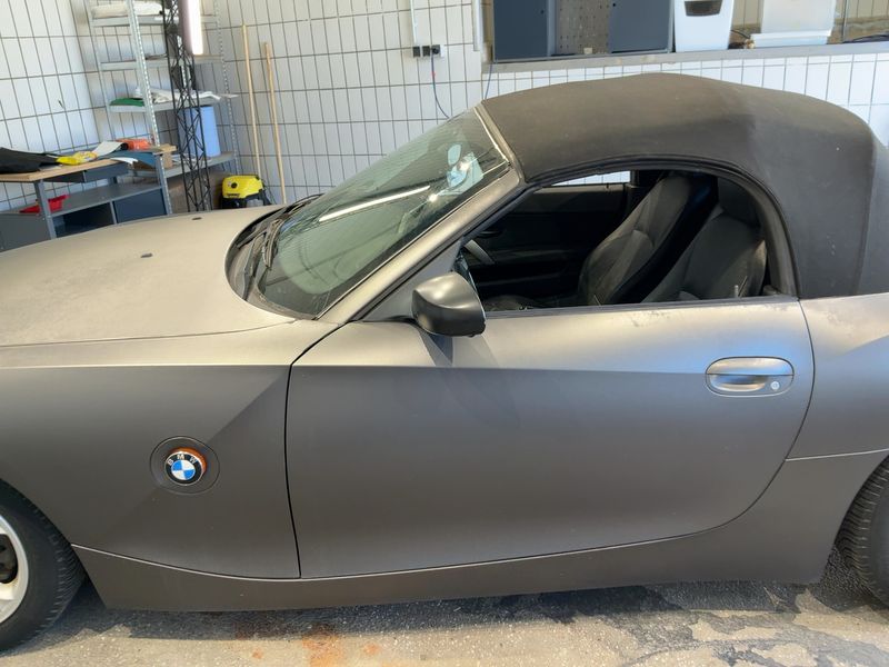 BMW Z4 2.2i — zdjęcie 4