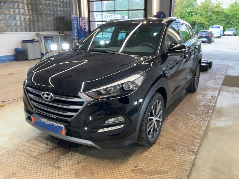 Hyundai Tucson 1.6 TGDI Passion 2WD — zdjęcie 1