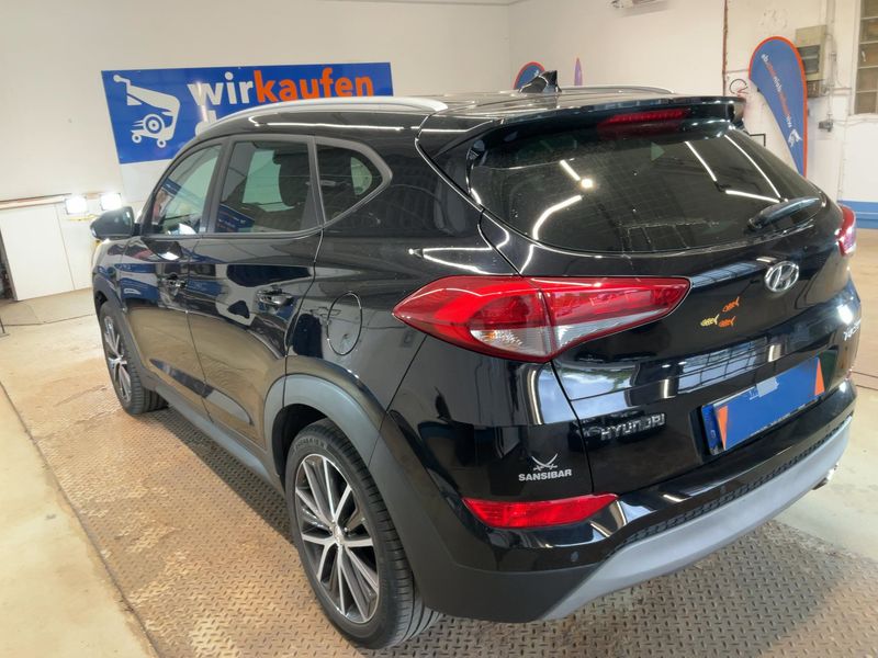 Hyundai Tucson 1.6 TGDI Passion 2WD — zdjęcie 3