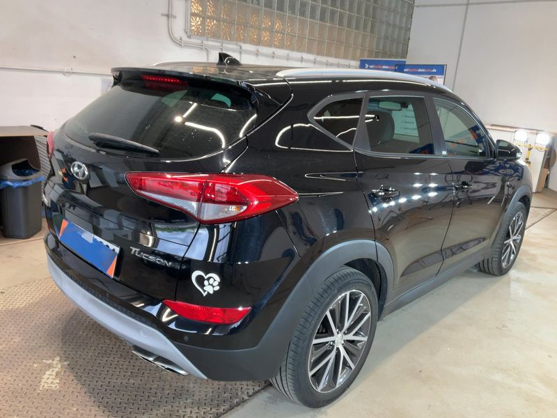Hyundai Tucson 1.6 TGDI Passion 2WD — zdjęcie 6