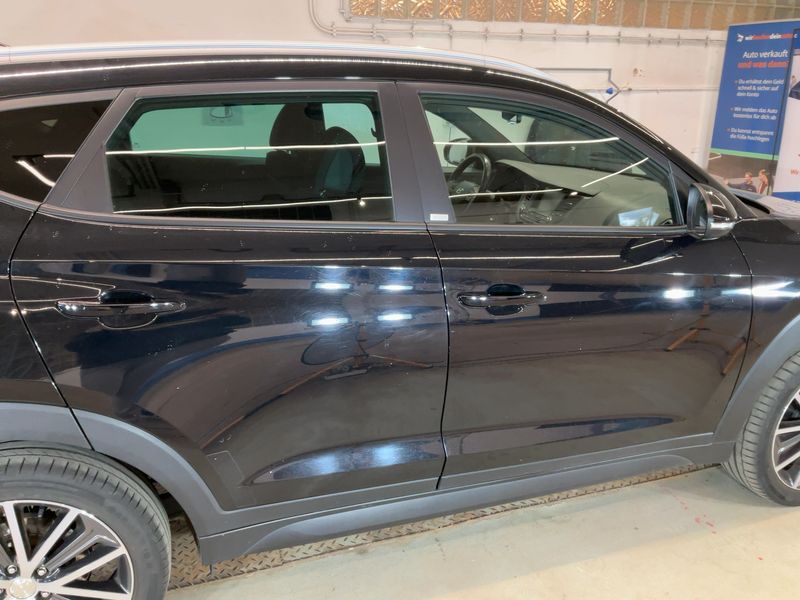 Hyundai Tucson 1.6 TGDI Passion 2WD — zdjęcie 7