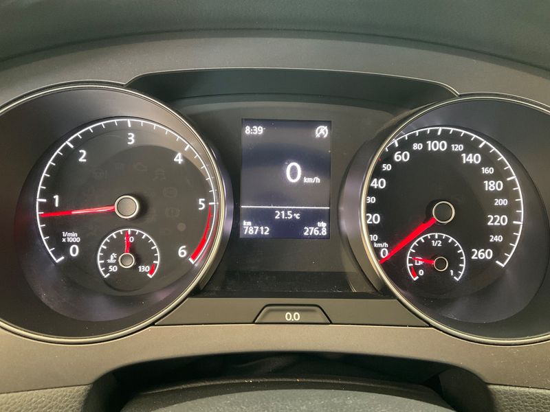 Volkswagen Golf VII Sportsvan 1.6 TDI Trendline BlueMotion Tech 2016 – снимка 18
