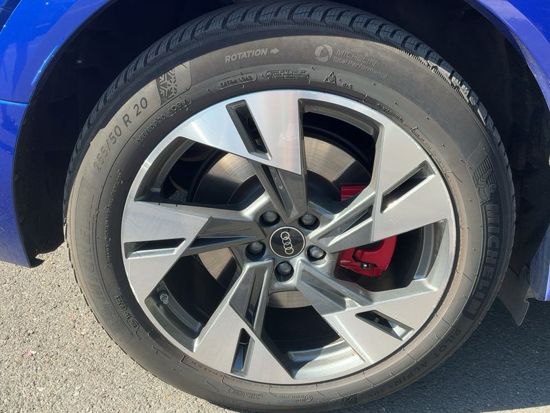 Audi Q8 Sportback 55 e-tron quattro S line 2023 – снимка 9