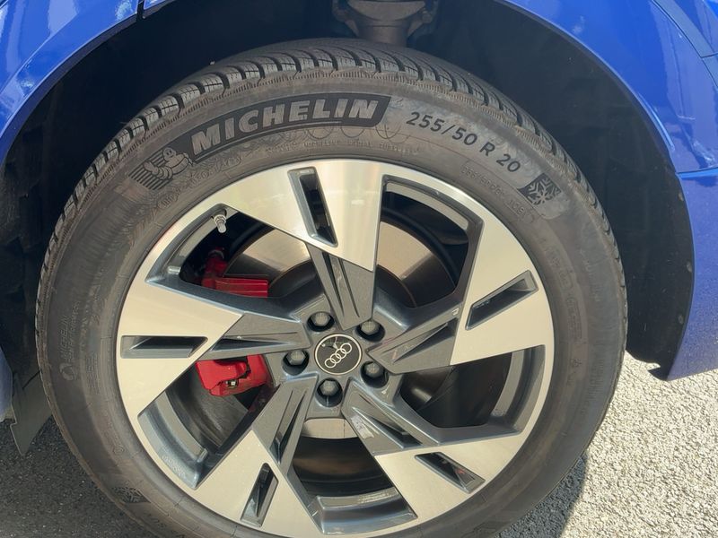 Audi Q8 Sportback 55 e-tron quattro S line 2023 – снимка 5