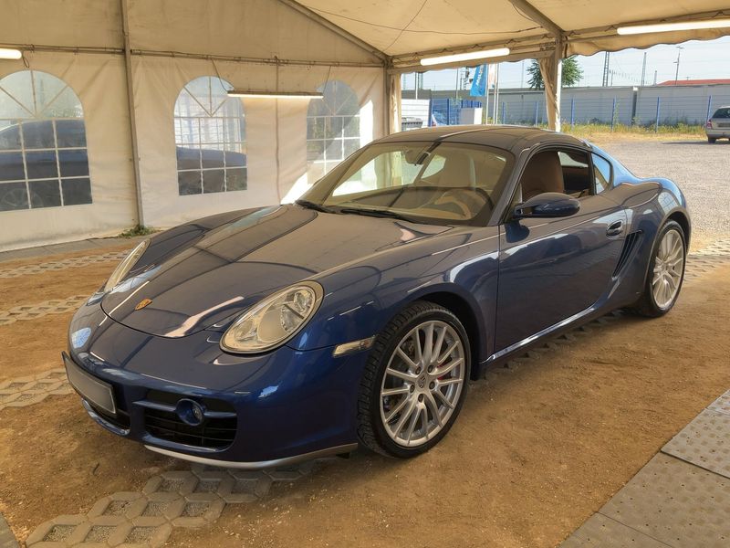 Porsche Cayman S