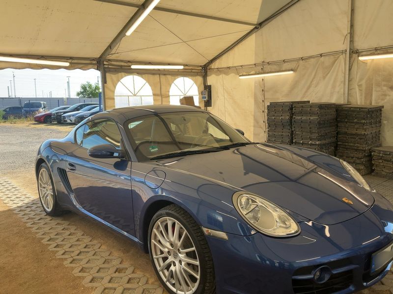 Porsche Cayman S — zdjęcie 8