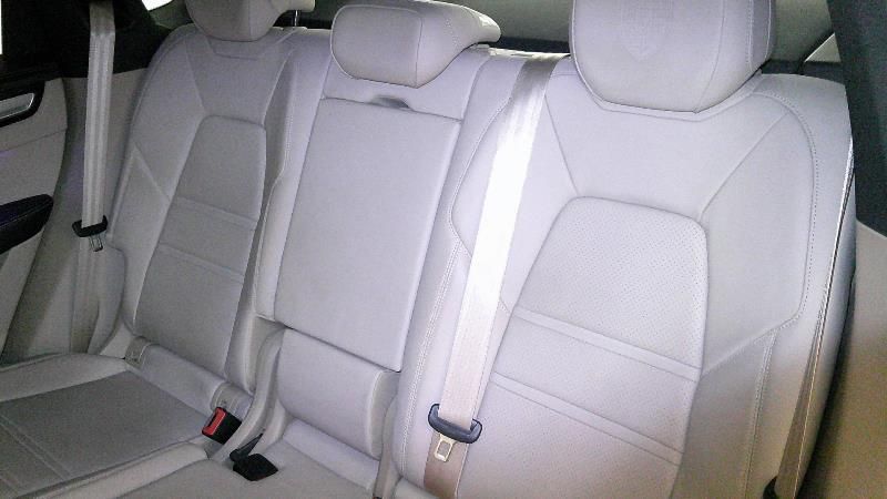 Porsche Cayenne E-Hybrid Platinum Edition