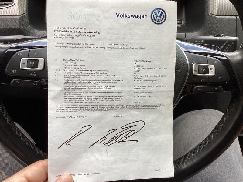Volkswagen Caddy 1.4 TSI Maxi Comfortline BlueMotion Tech — zdjęcie 16