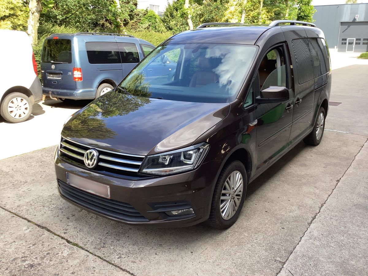 Volkswagen Caddy 2018 — photo 1