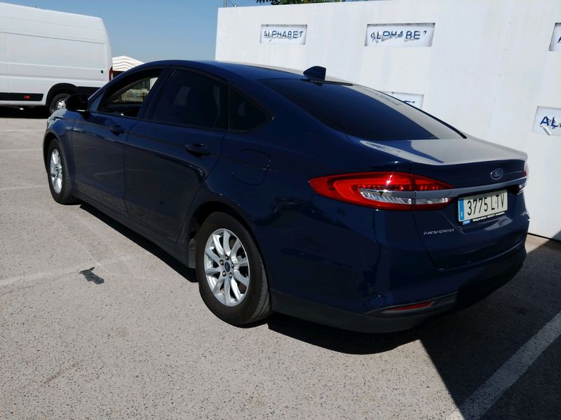 Ford Mondeo 2.0 Hybrid Trend — zdjęcie 5
