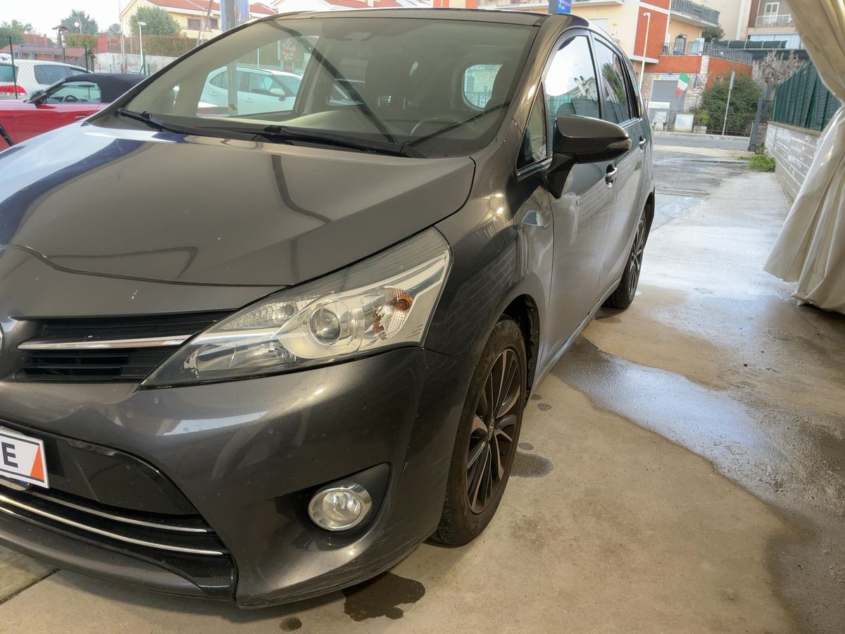 Toyota Verso d'occasion