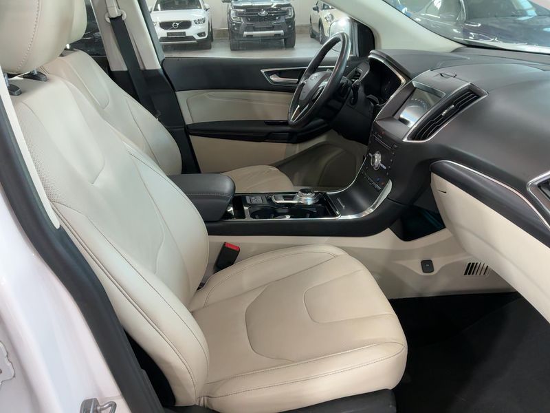 Ford Edge 2.0 TDCi EcoBlue Bi-Turbo Titanium 4x4 — zdjęcie 11
