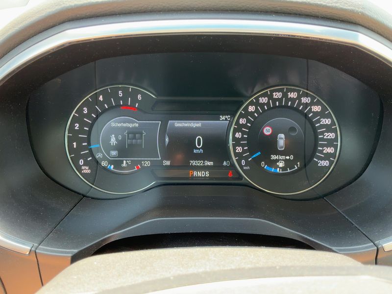 Ford Edge 2.0 TDCi EcoBlue Bi-Turbo Titanium 4x4 — zdjęcie 13