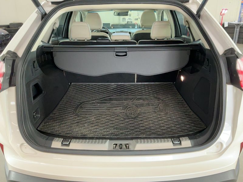Ford Edge 2.0 TDCi EcoBlue Bi-Turbo Titanium 4x4 — zdjęcie 10