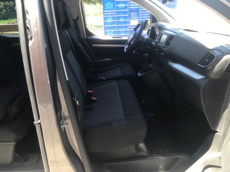 Citroen Jumpy 2.0 Blue-HDi Business M — zdjęcie 11