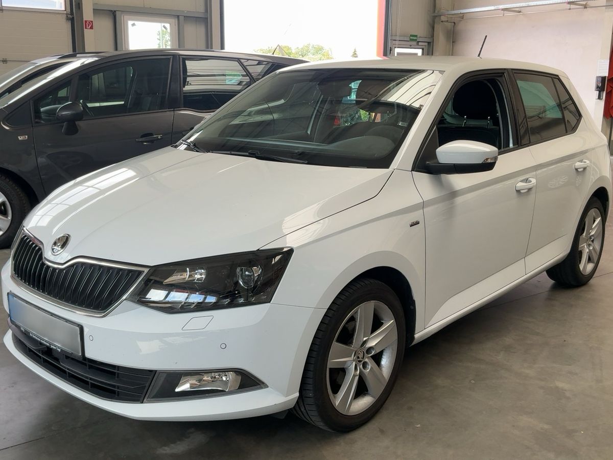 Skoda Fabia 2017 — photo 1