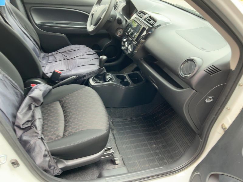 Mitsubishi Space Star 1.0 Basis — zdjęcie 11