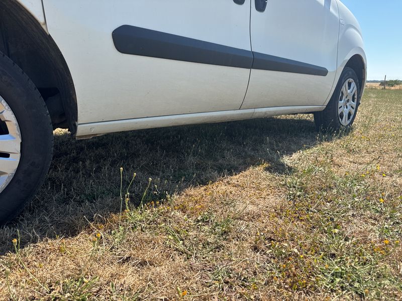 Fiat Doblo 1.3 M-Jet Pack Pro Nav Fourgon — zdjęcie 22