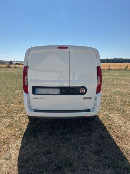 Fiat Doblo 1.3 M-Jet Pack Pro Nav Fourgon — zdjęcie 4