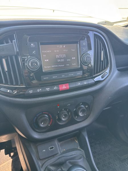 Fiat Doblo 1.3 M-Jet Pack Pro Nav Fourgon — zdjęcie 13