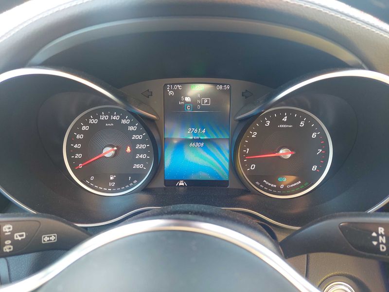 Mercedes-Benz GLC-Klasse GLC 300e 4Matic — zdjęcie 12