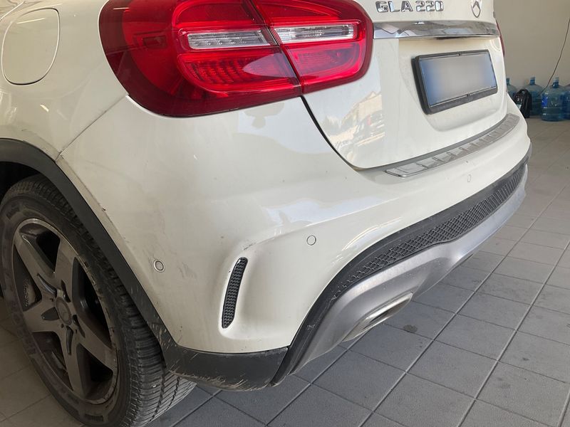 Mercedes-Benz GLA-Klasse GLA 220 d 4Matic Premium 2014 – снимка 22