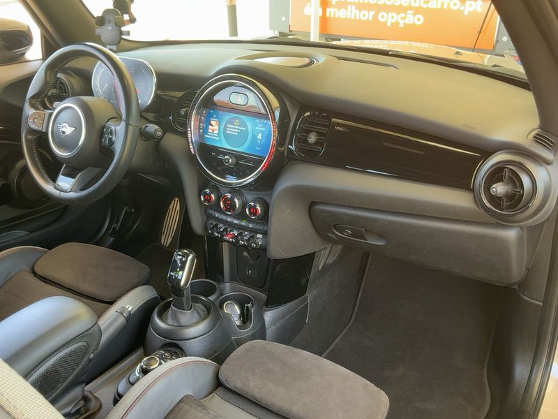MINI Cabrio Cooper John Cooper Works Trim — zdjęcie 12