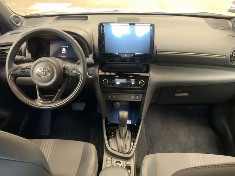 Toyota Yaris Cross 1.5 Hybrid AWD-i Trail — zdjęcie 12