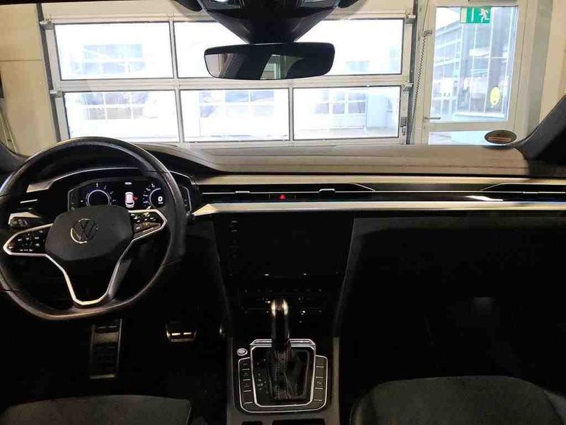 Volkswagen Arteon Shooting Brake 1.4 eHybrid R-Line — zdjęcie 11