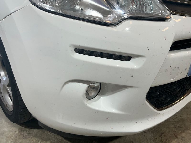 Citroen C3 1.2 e-VTi Collection 2015 – снимка 31