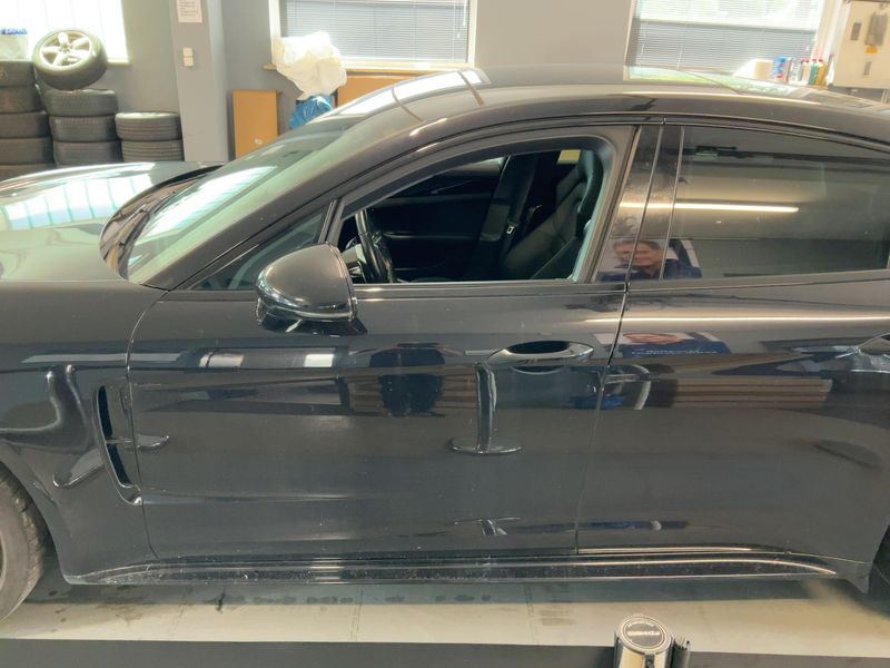 Porsche Panamera Turbo — zdjęcie 4