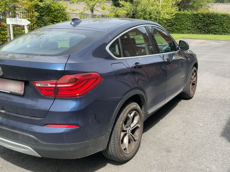 BMW X4 xDrive 20d — zdjęcie 6