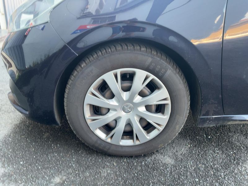 Peugeot 208 1.5 Blue-HDi Active 2018 – снимка 3