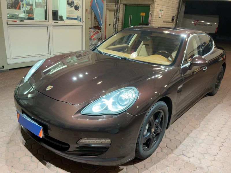 Porsche Panamera S — zdjęcie 1